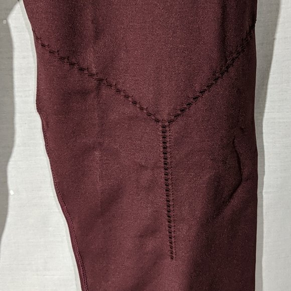 High-Waisted Seamless 7/8 Leggings - JoyLab - Picture 5 of 6